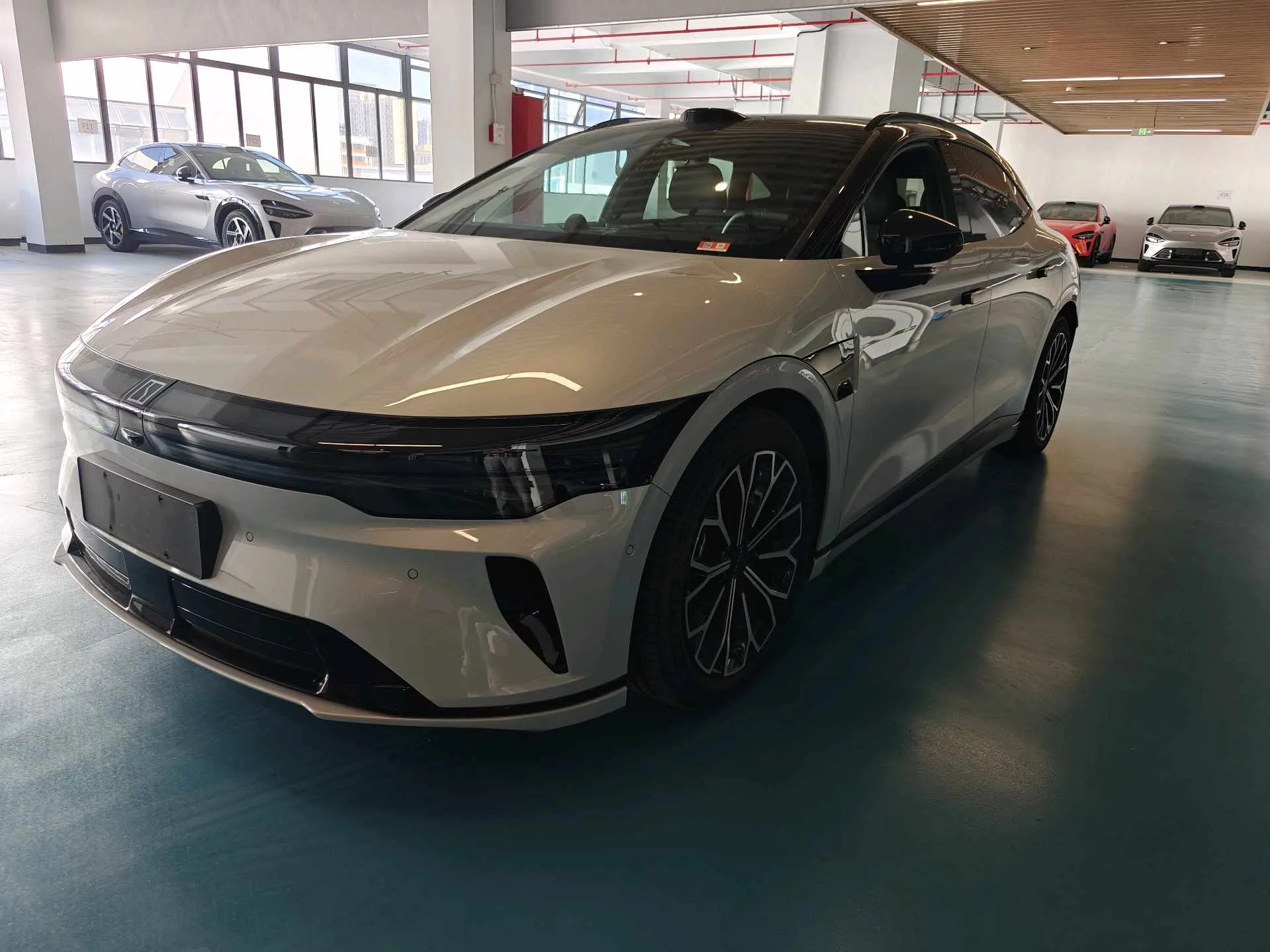 JiKrypton 2025 Model JiKrypton 007GT 4WD Intelligent Driving Edition 75kWh Automatic