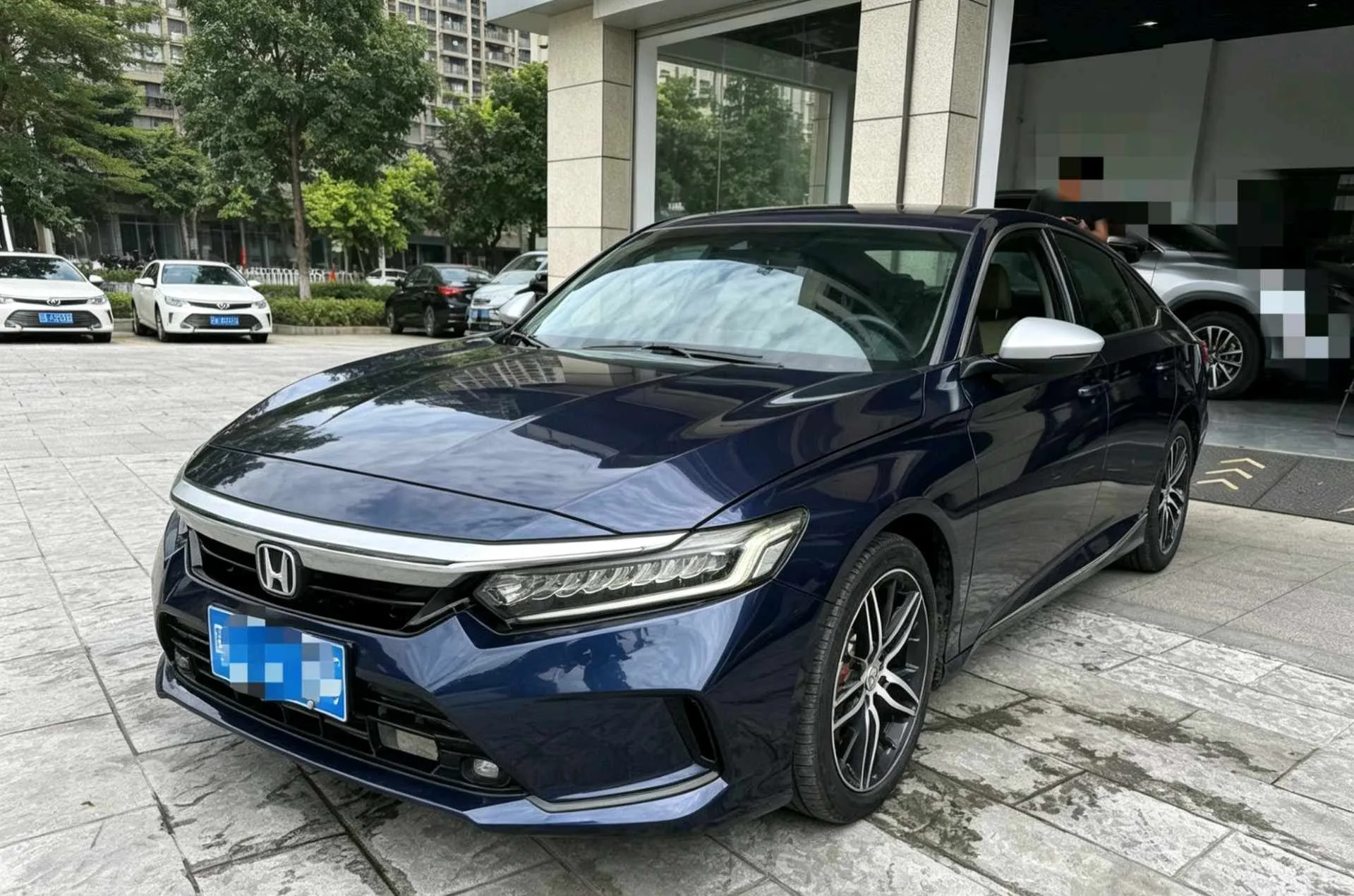 Inspire 2022 Hybrid 2.0L Elite Edition
