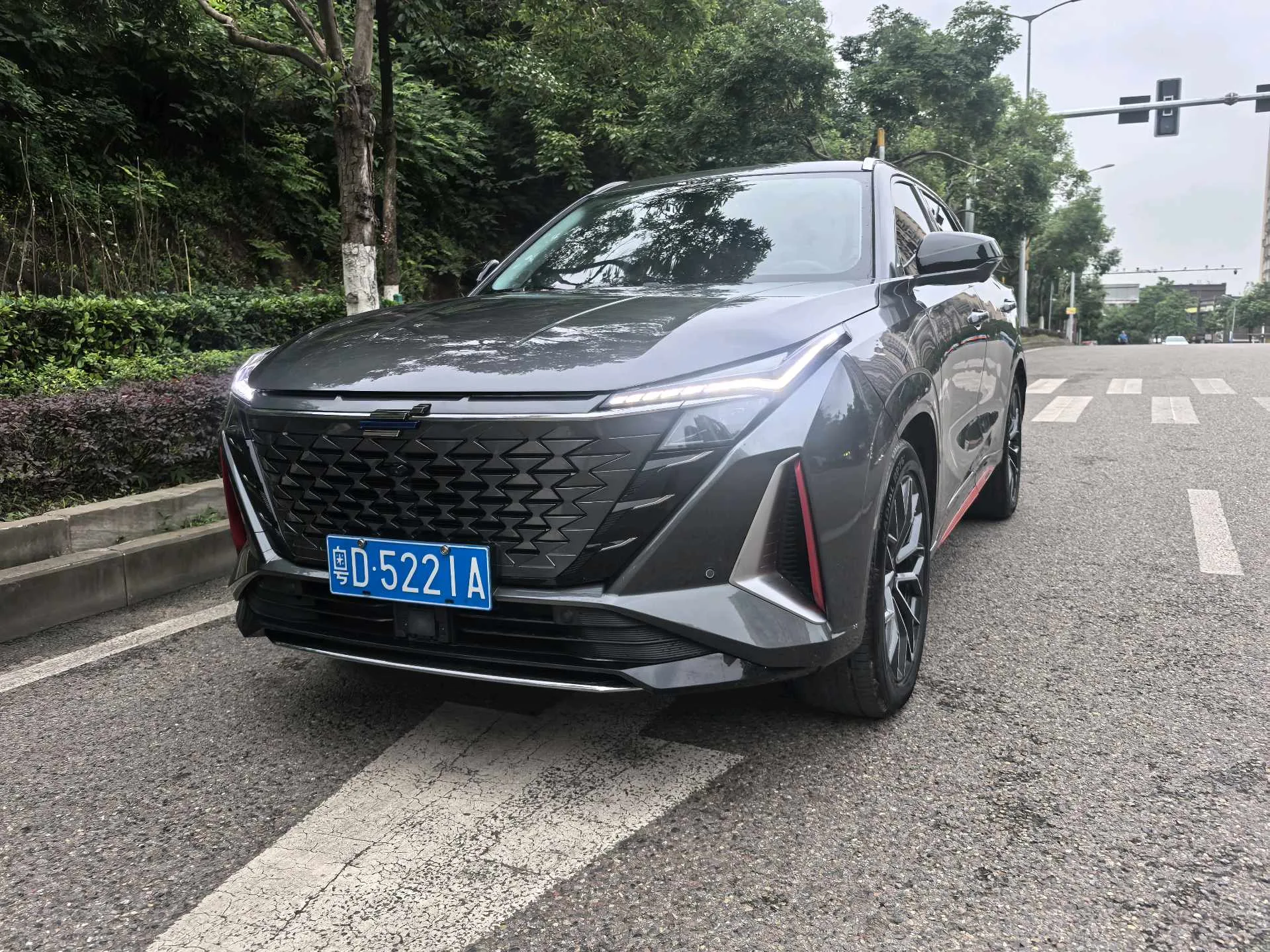 Oshan 2023 Z6 1.5T Blue Whale Smart Edition Automatic