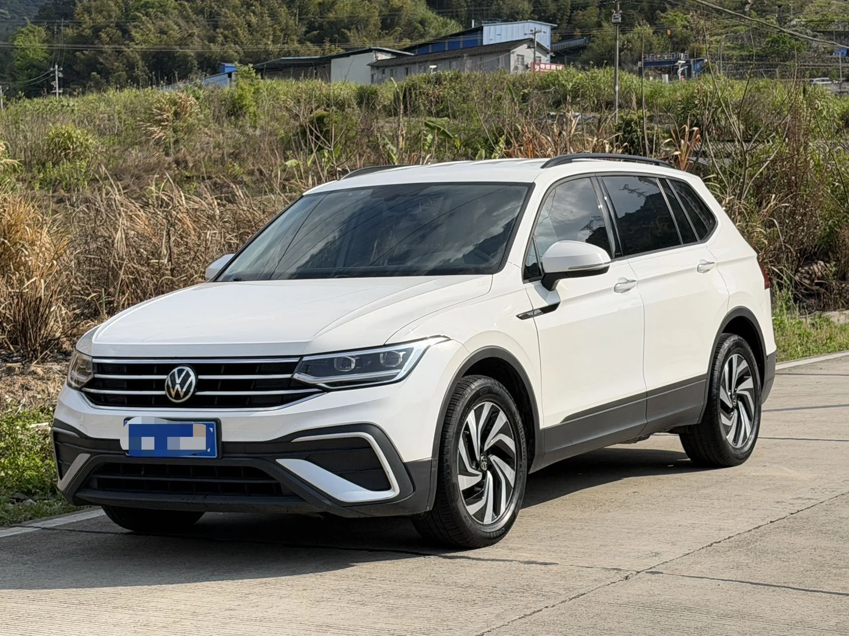 2022 Tiguan L 330TSI Automatic FWD Comfort Edition