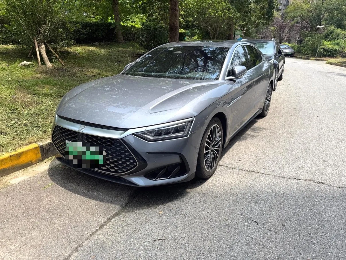 Han 2022 DM-i 121KM Premium Edition