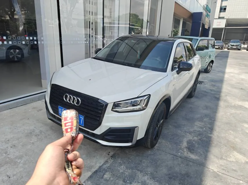 Audi Q2L 2021 35 TFSI Progressive Dynamic Edition