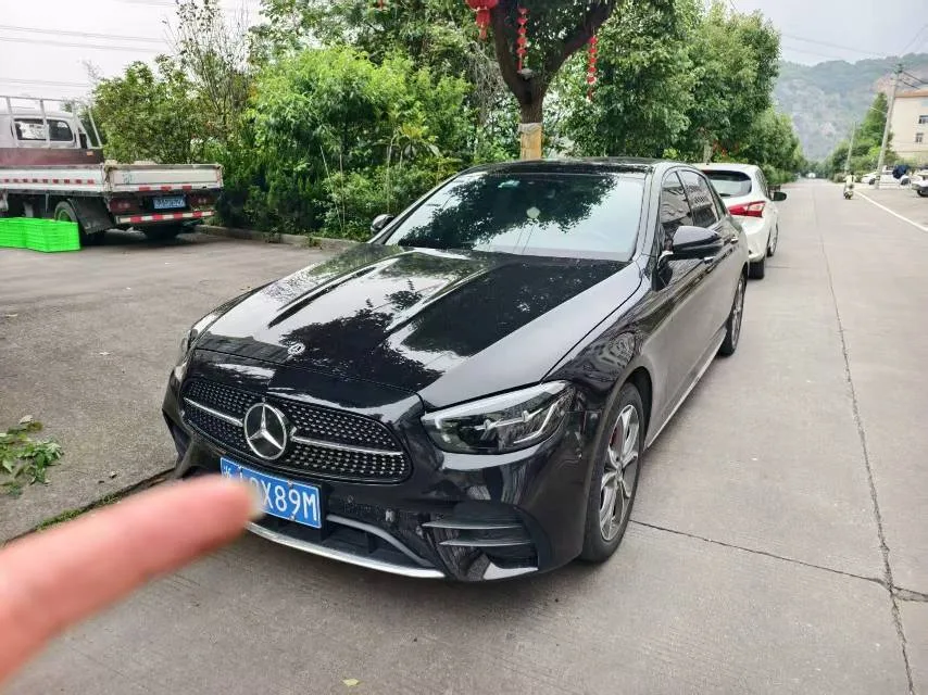 Mercedes-Benz E-Class 2023 E 300 L Fashion Edition