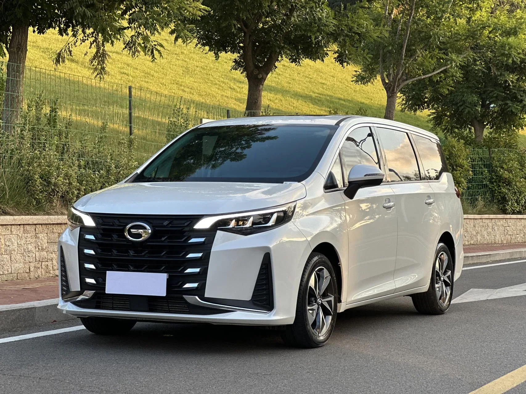 Trumpchi M6 2021 270T DCT Luxury Edition (7-seater)