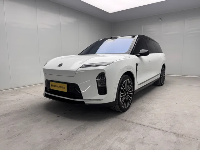 NIO 2026 ES8 6-seater Executive Signature Edition Automatic