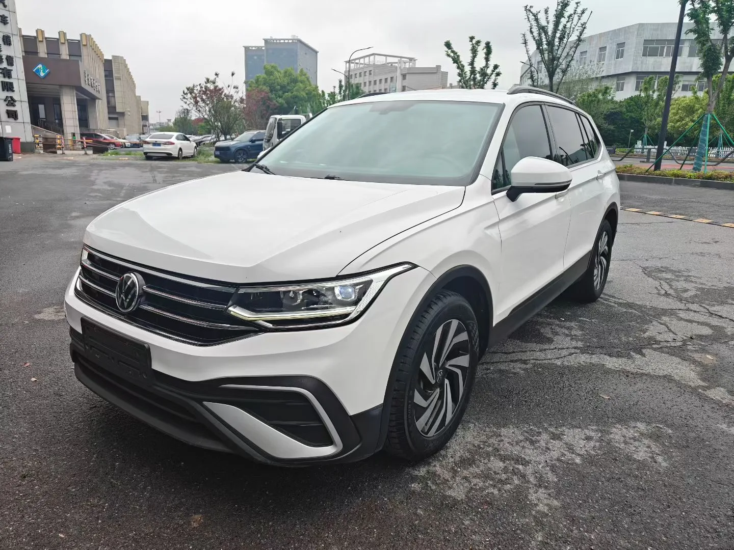 Tiguan L 2022 330TSI Automatic 2WD Comfort Edition