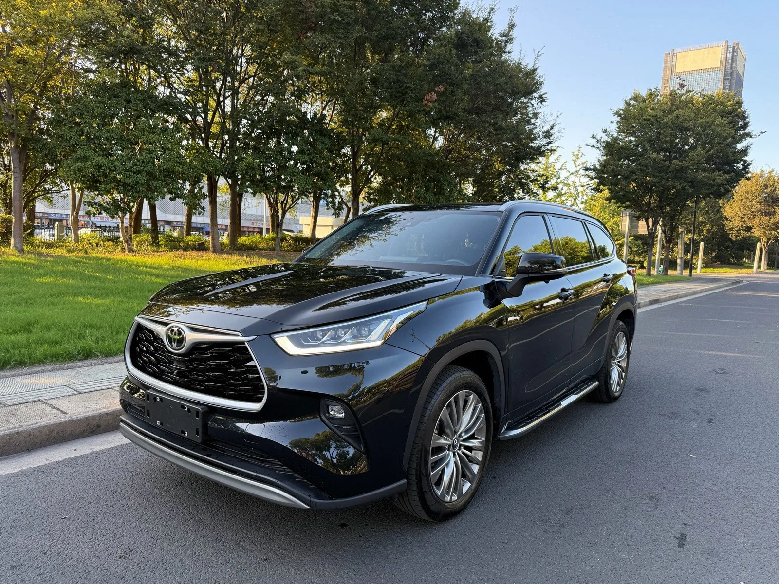 2022 Highlander 380T AWD Luxury Edition, 7-Seater