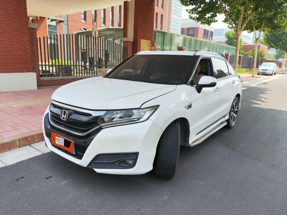 Honda UR-V 2017 240TURBO 2WD Classic Edition (China V Emission Standard)