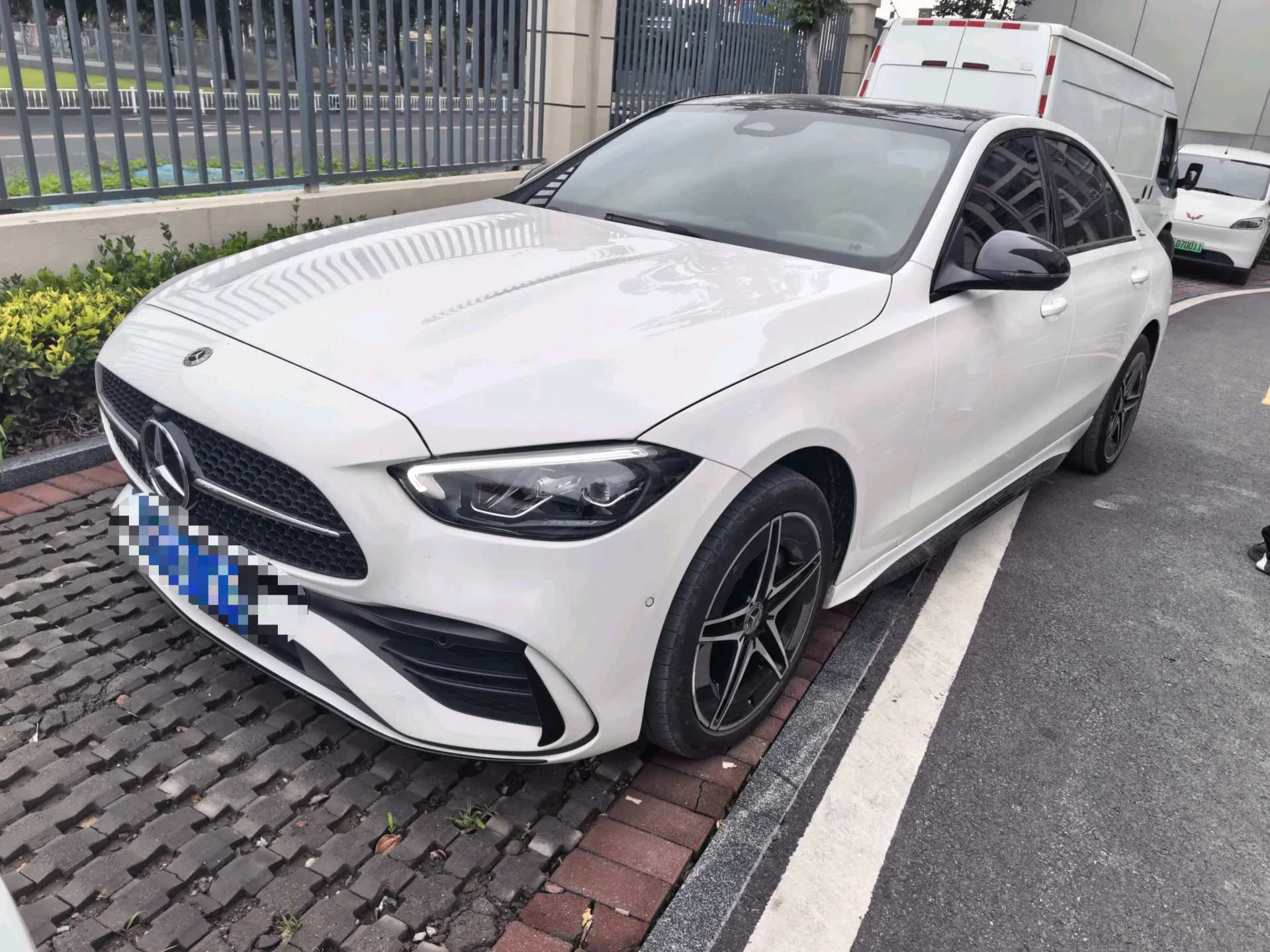 2024 Mercedes-Benz C-Class C 260 L 48V 1.5T Midnight Sport Edition (Automatic)