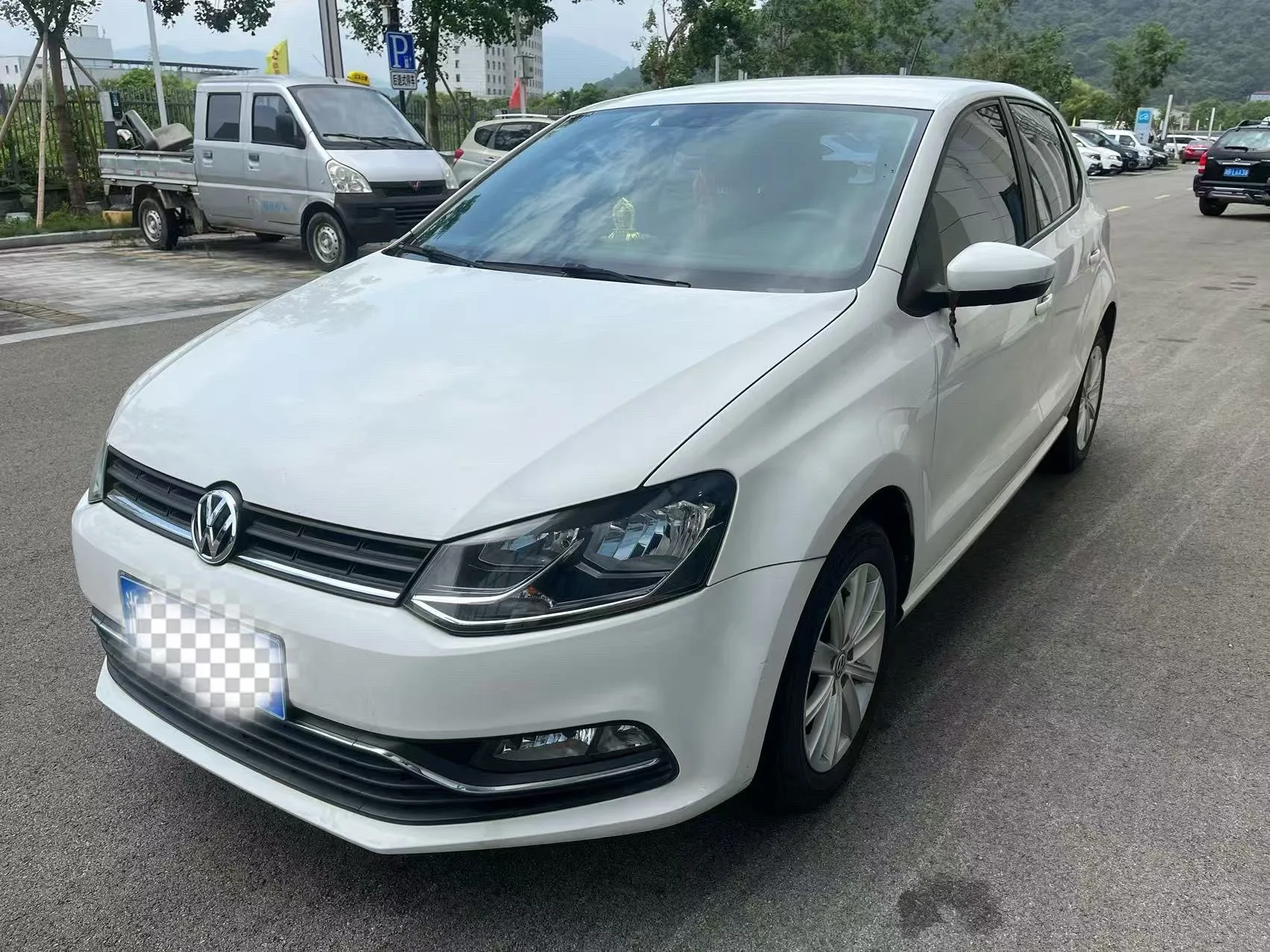 2014 Polo 1.6L Automatic Comfort Edition