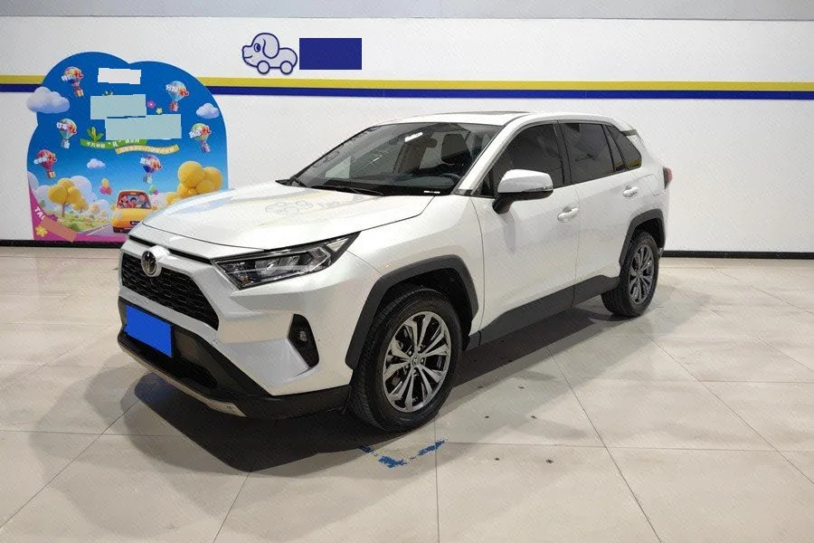 2023 Toyota RAV4 2.0L CVT 2WD Fashion Edition Automatic