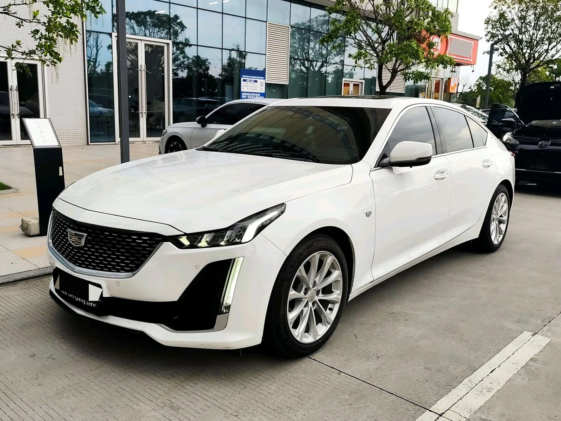 2022 凯迪拉克 CT5 28吨 奢华