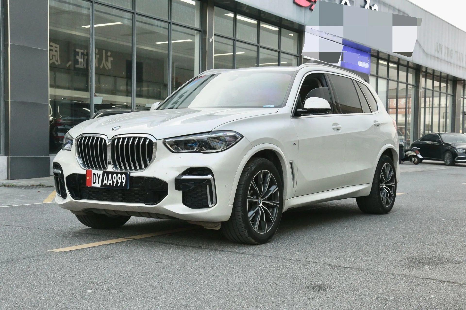 BMW X5 2022 Facelift xDrive 30Li M Sport Package