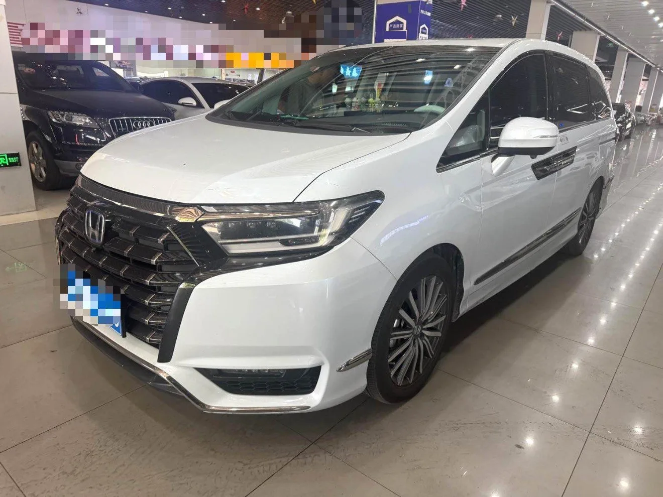 Honda 2024 Elysion e:HEV 2.0 CVT Luxury Edition Automatic