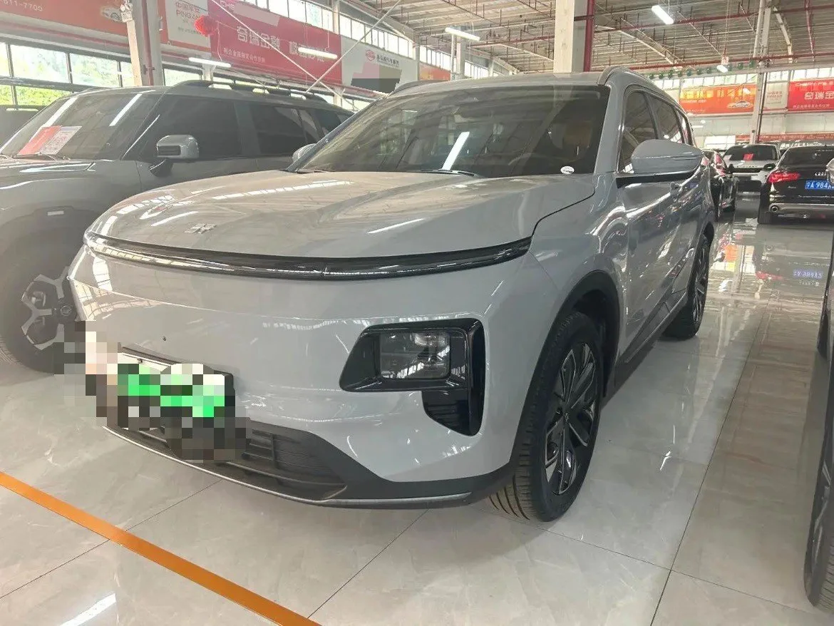 Jetour 2024 Mountain & Sea L7 1.5T 120km MAX 5-seater Automatic