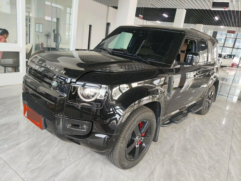 2025 Land Rover Defender (Imported) Defender 110 48V 3.0T P400 - Dynamic HSE Automatic