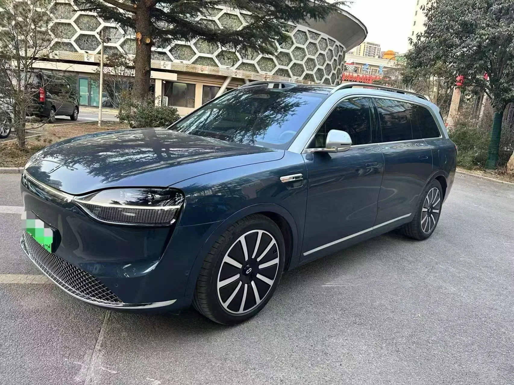 Wenjie M9 2024 Ultra Range Extended Edition 42kWh