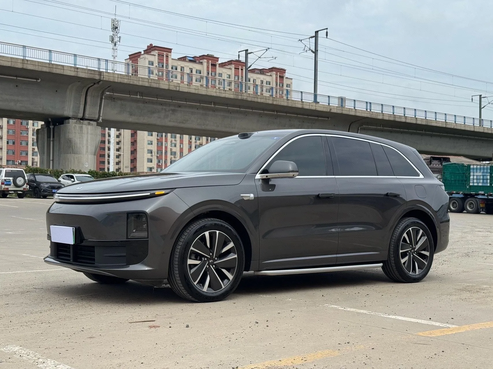 Li Auto 2025 L6 Pro Smart Renewal Edition Automatic