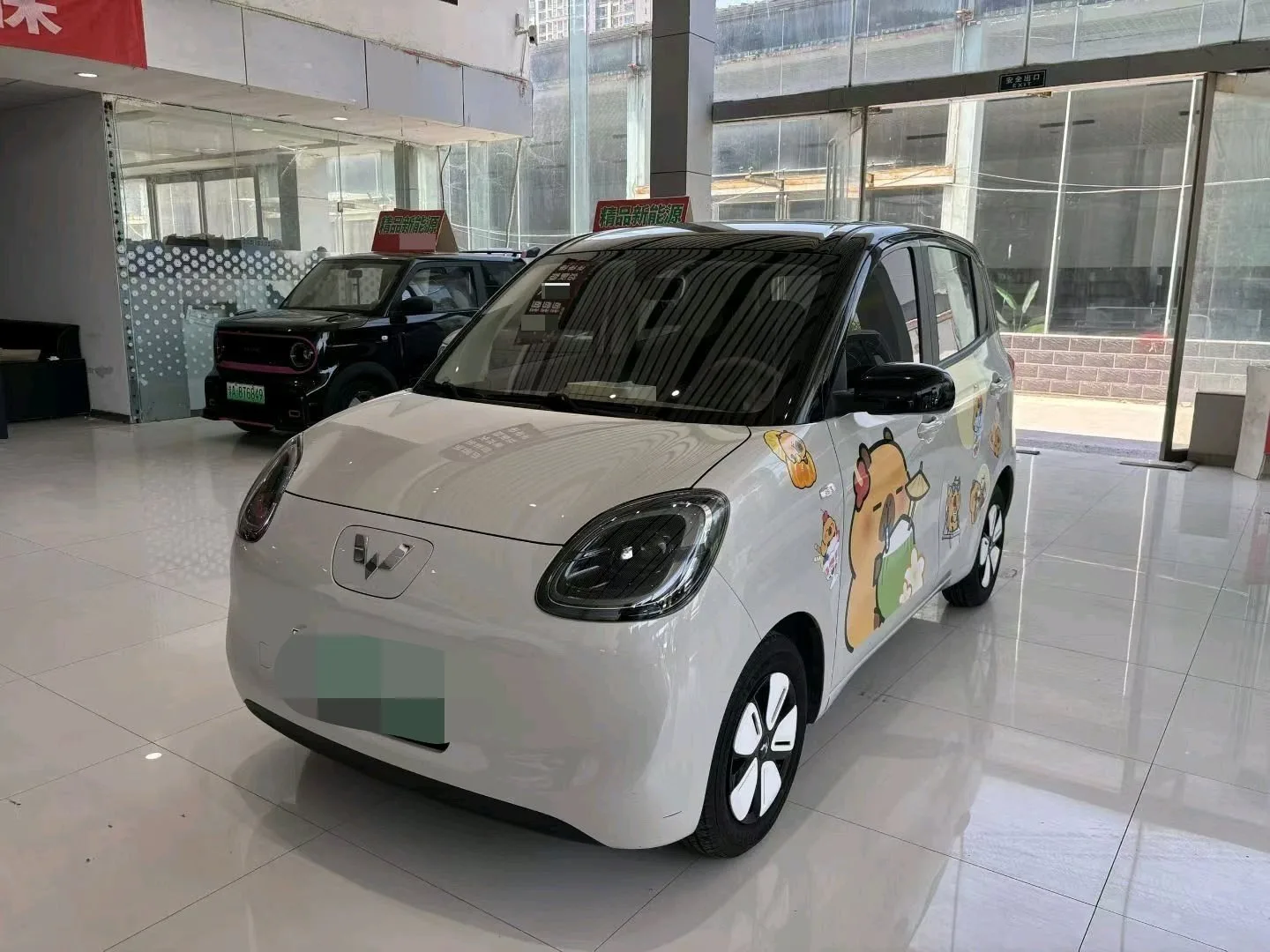 Wuling 2025 Hongguang MINI EV Four-Door Advanced Model Automatic