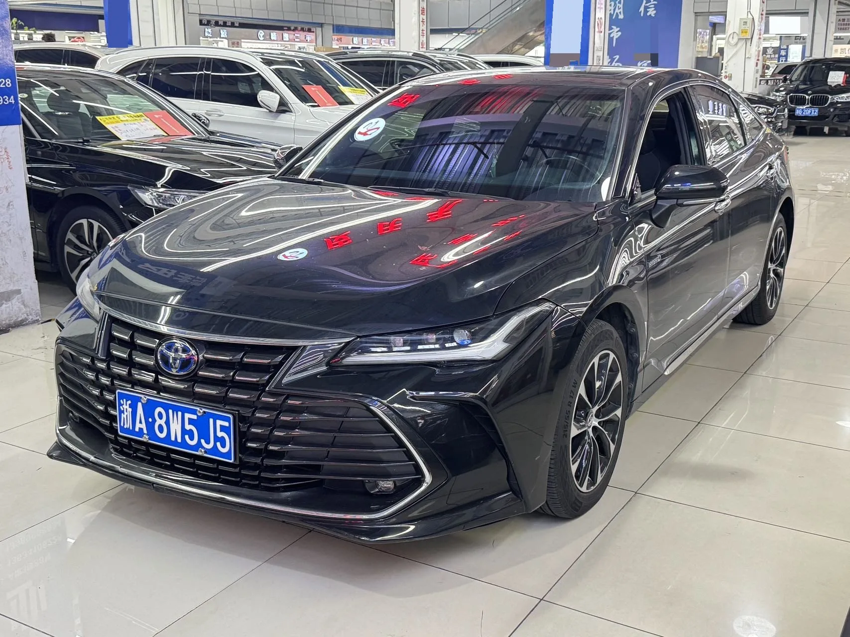 2023 Toyota Avalon Hybrid 2.5L CVT Luxury Edition Automatic