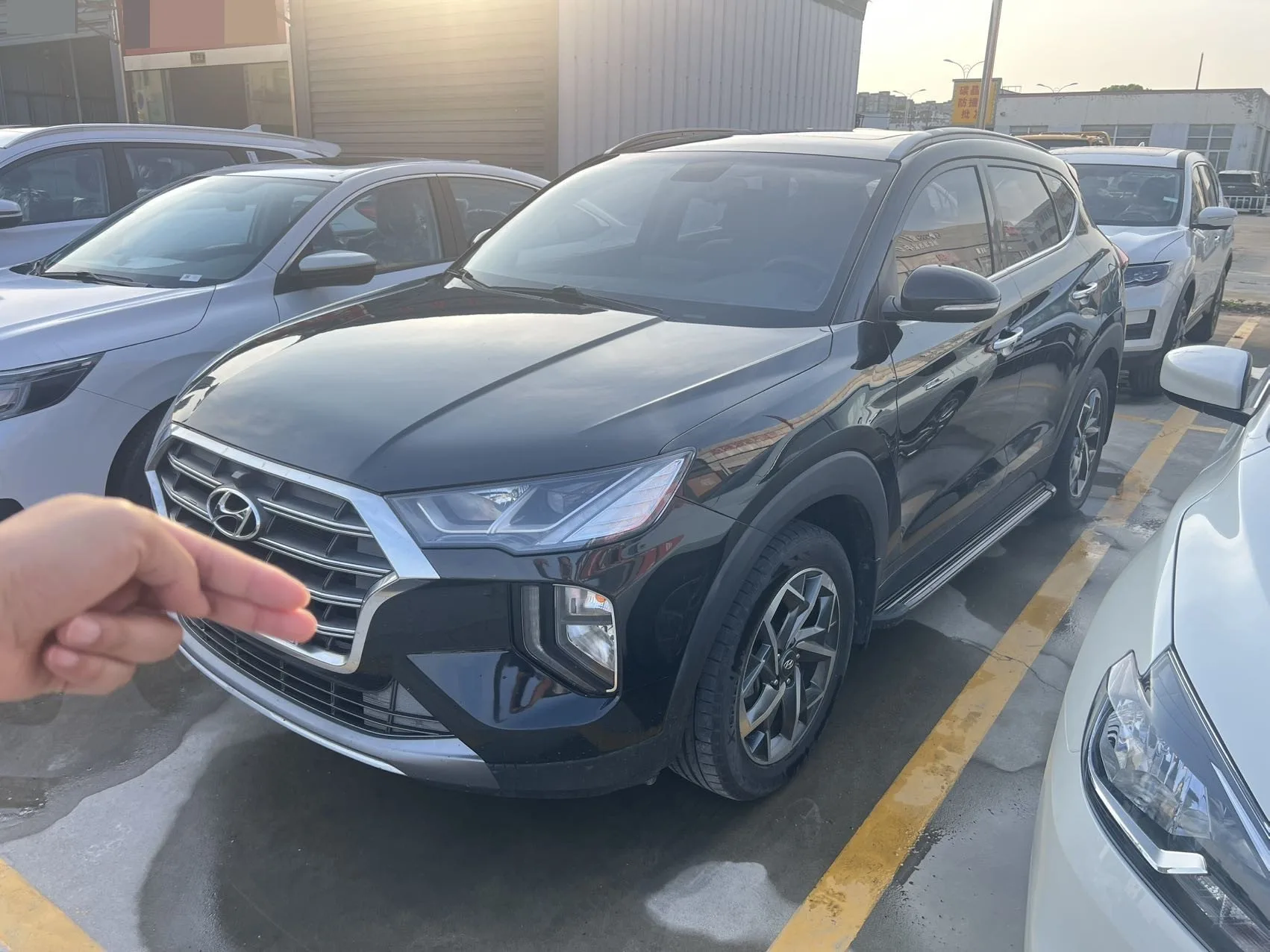Tucson 2019 280TGDi Dual-Clutch Two-Wheel Drive Fashion Edition (National V Emission Standard)