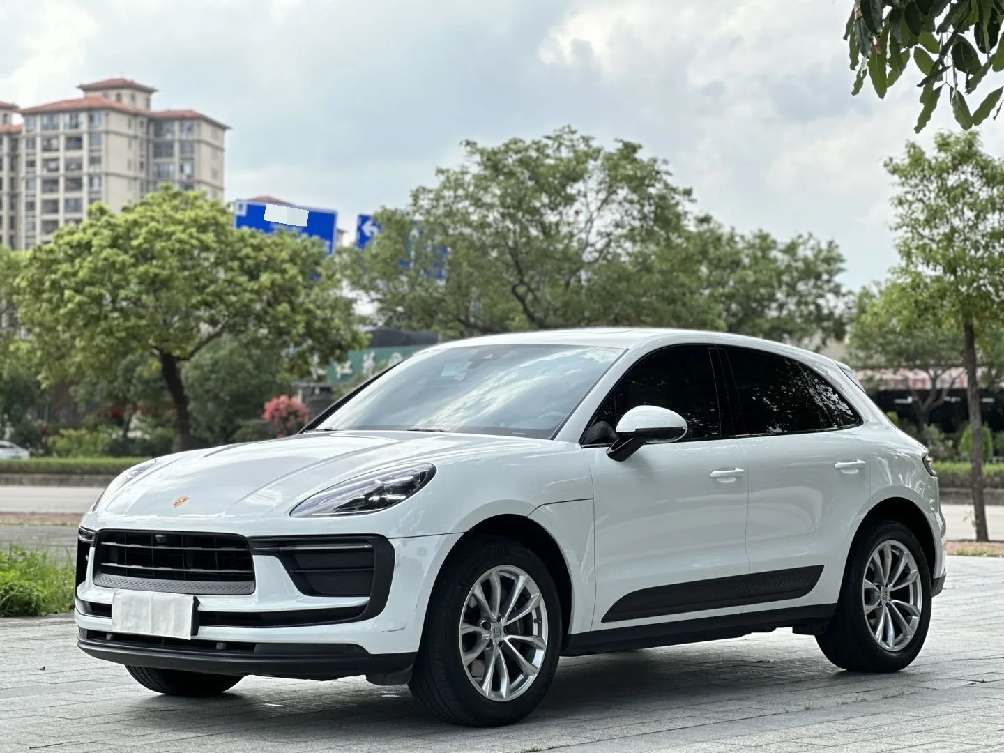 2022 Macan 2.0T