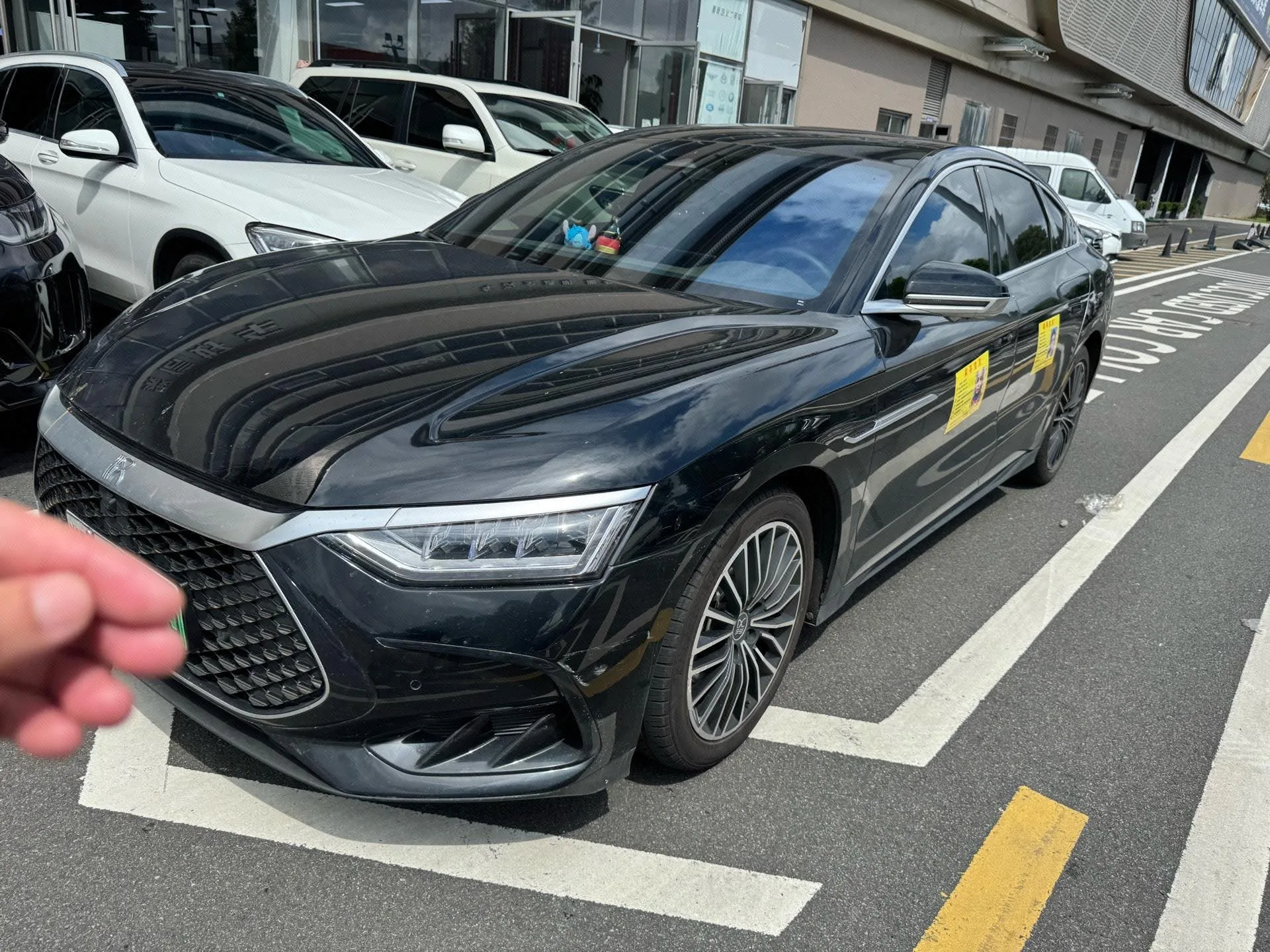 BYD 2023 Han DM-i 1.5T CVT Champion Edition 121KM Premium Automatic