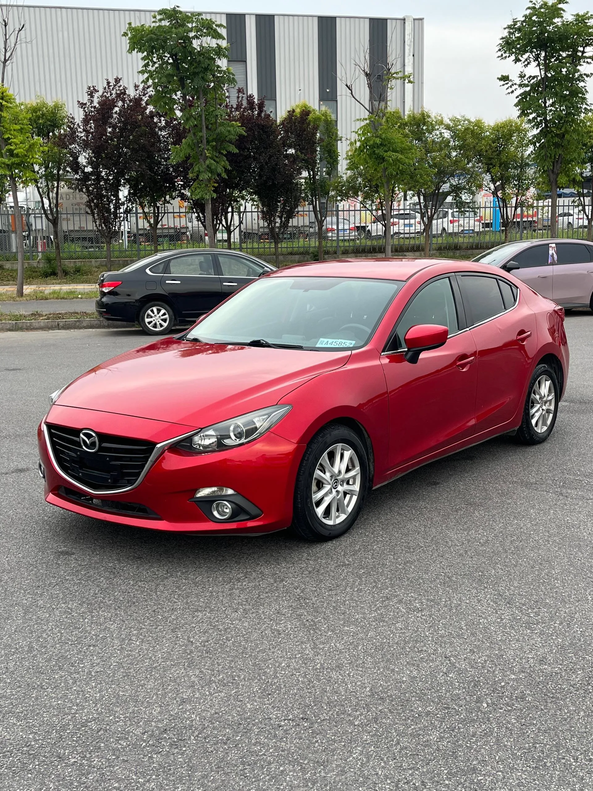 Mazda3 Axela 2016 Sedan 1.5L Automatic Comfort