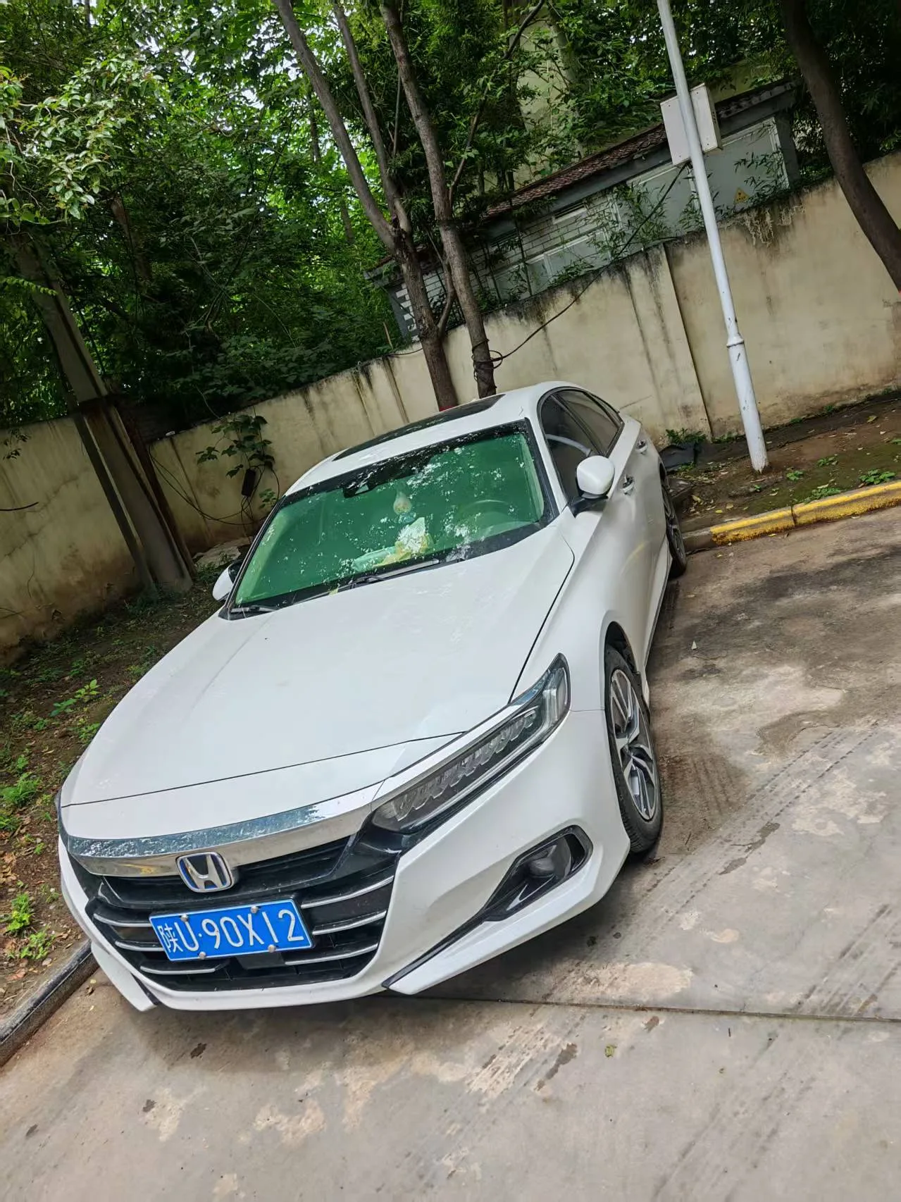 2022 Honda Accord Hybrid 2.0L Phantom Night Edition