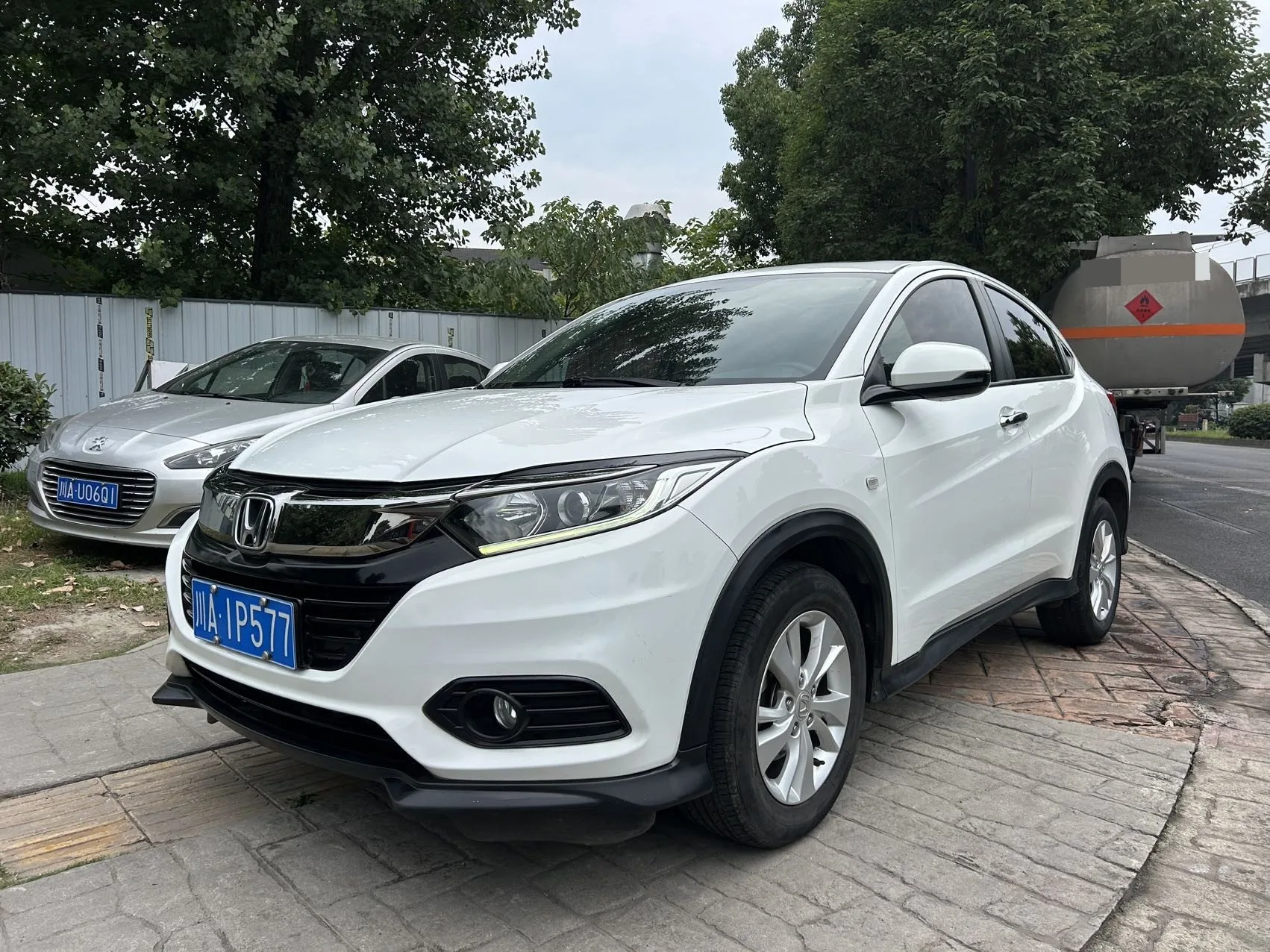 Vezel 2020 1.5L CVT Pioneer Edition