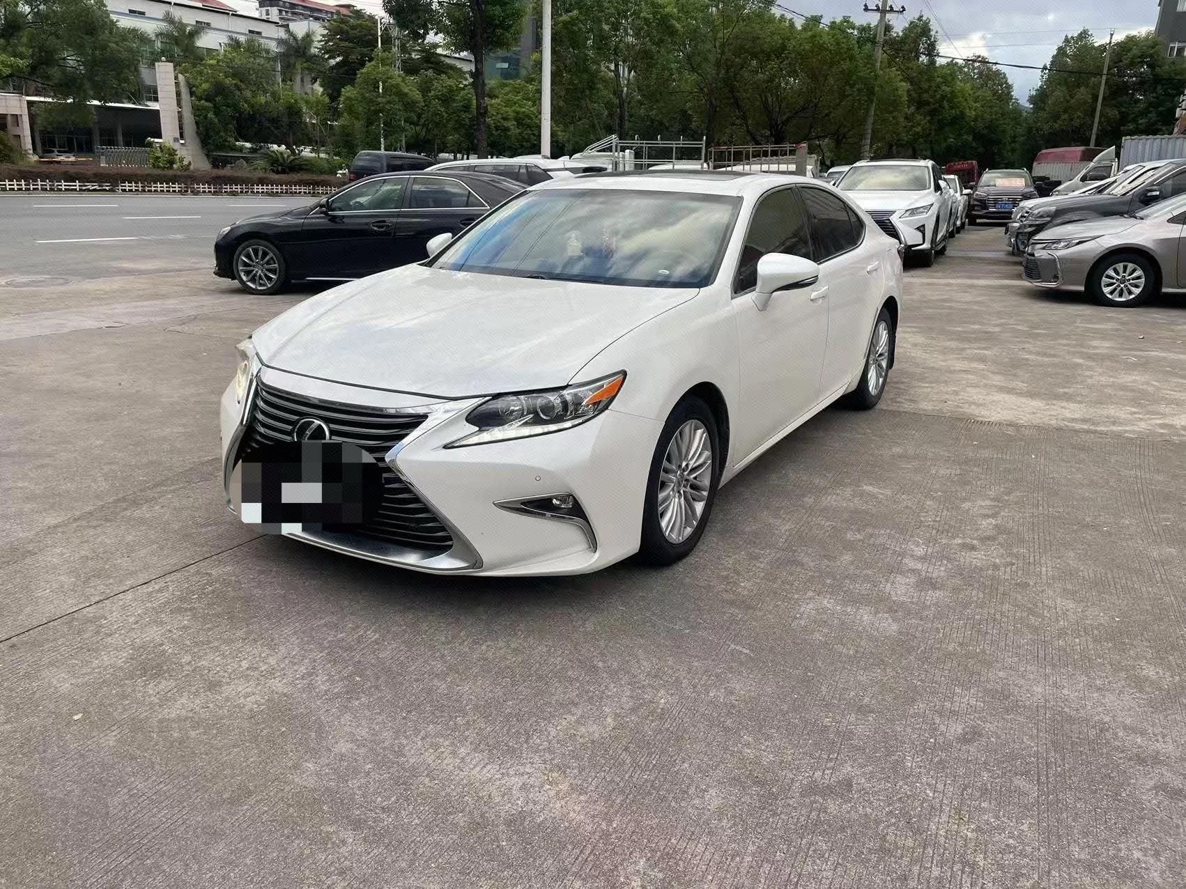 Lexus ES 2015 200 Elite Edition
