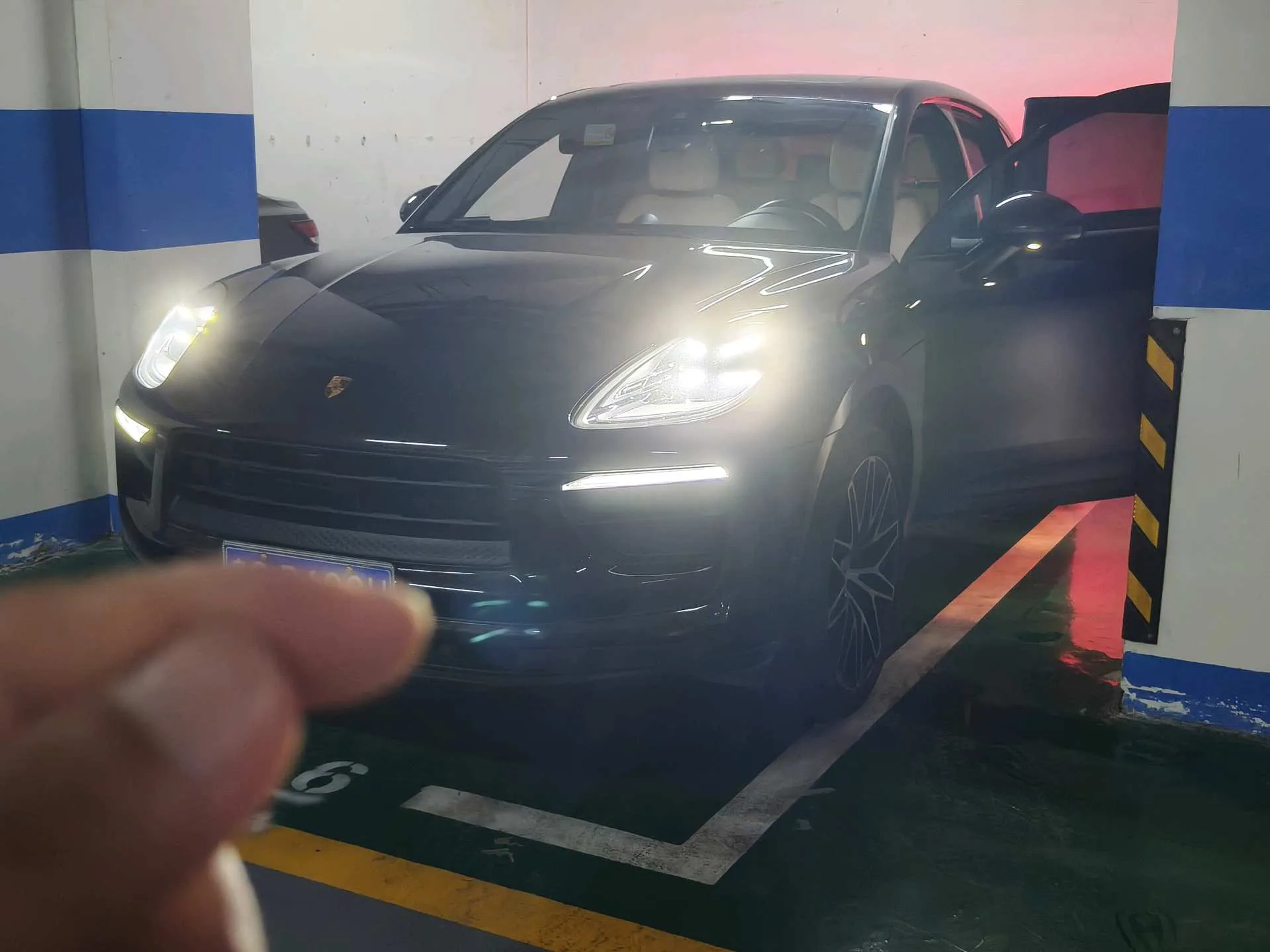 2022 Macan 2.0T