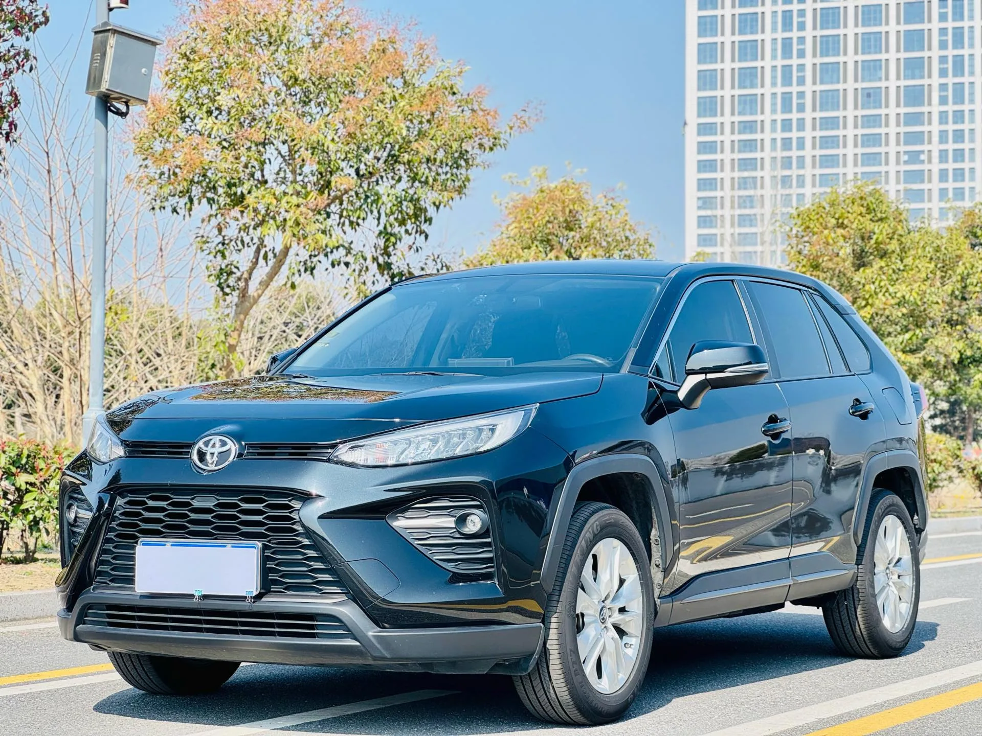 2020 Vellfire 2.0L CVT Front-Wheel Drive Leading Edition