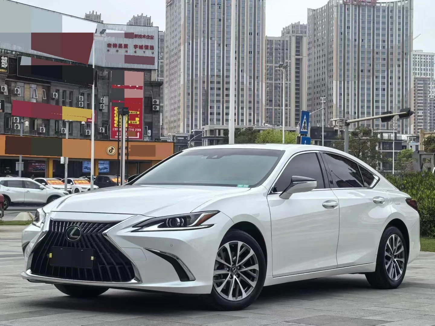 Lexus ES 2022 200 Premium Edition