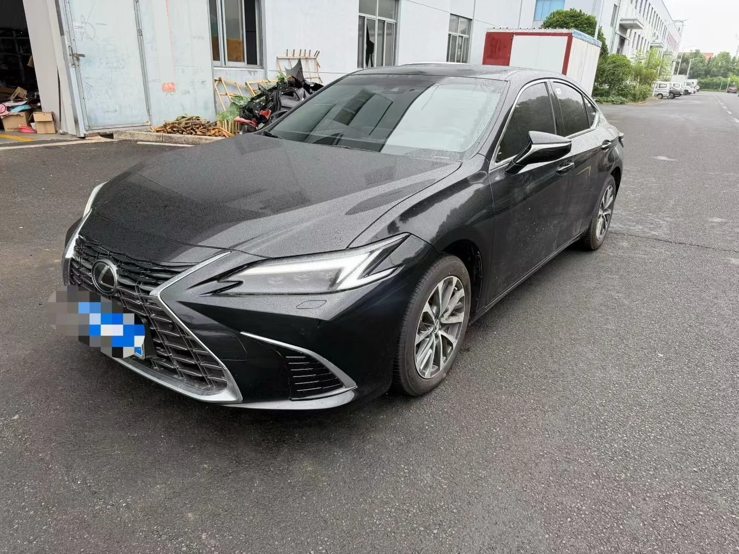 雷克萨斯 是 （进口） 2025 ES200 2.0 CVT 优质的 版 自动的