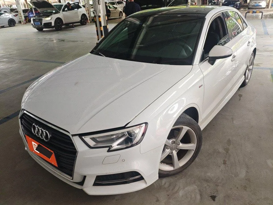 Audi A3 2017 Limousine 35 TFSI Fashion Edition