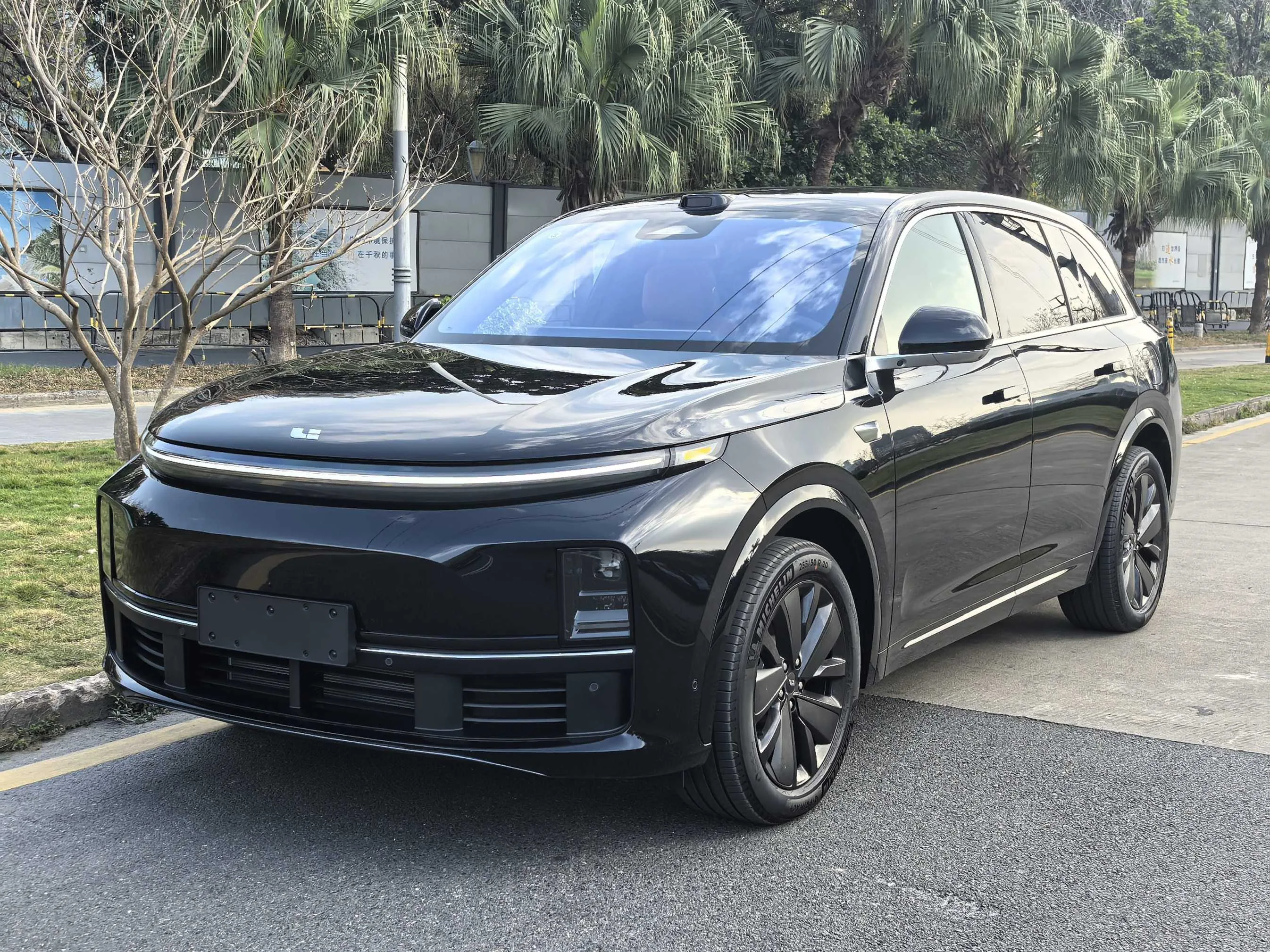 Li Auto 2025 L7 Max Intelligent Renewal Edition Automatic Transmission