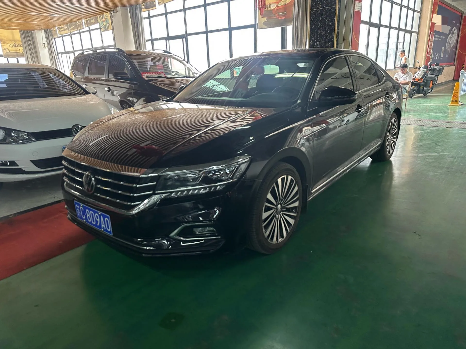2020 过去的 面部拉皮 330TSI 奢华 版, 国家的 我们