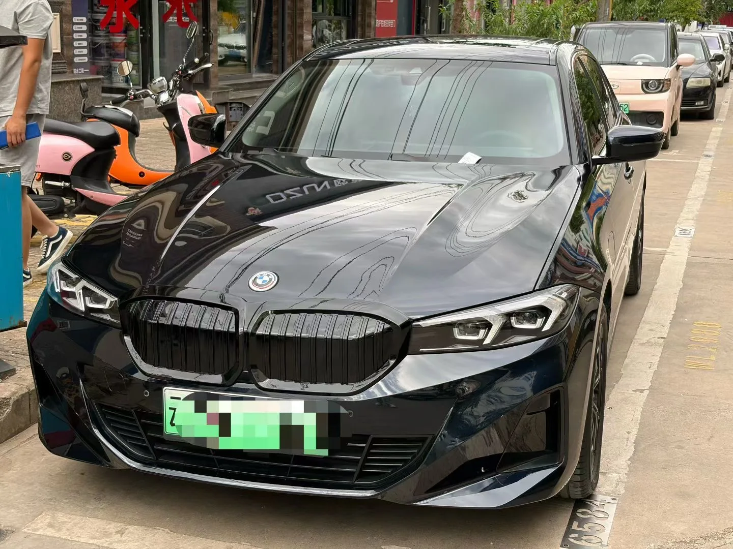 BMW 2024 i3 eDrive 35L Automatic