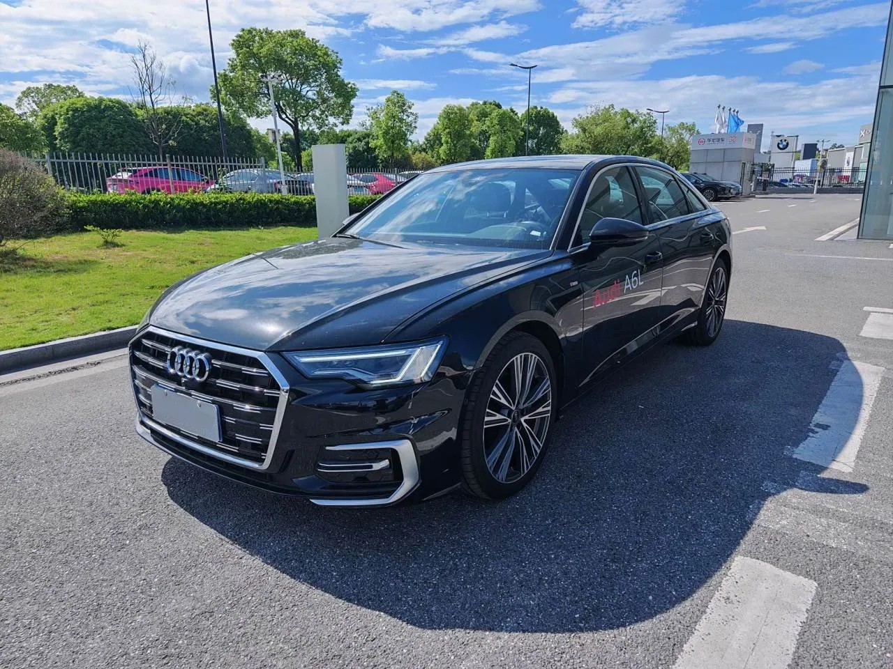 2025 Audi A6L 2.0 TFSI 45 TFSI Sportline Automatic