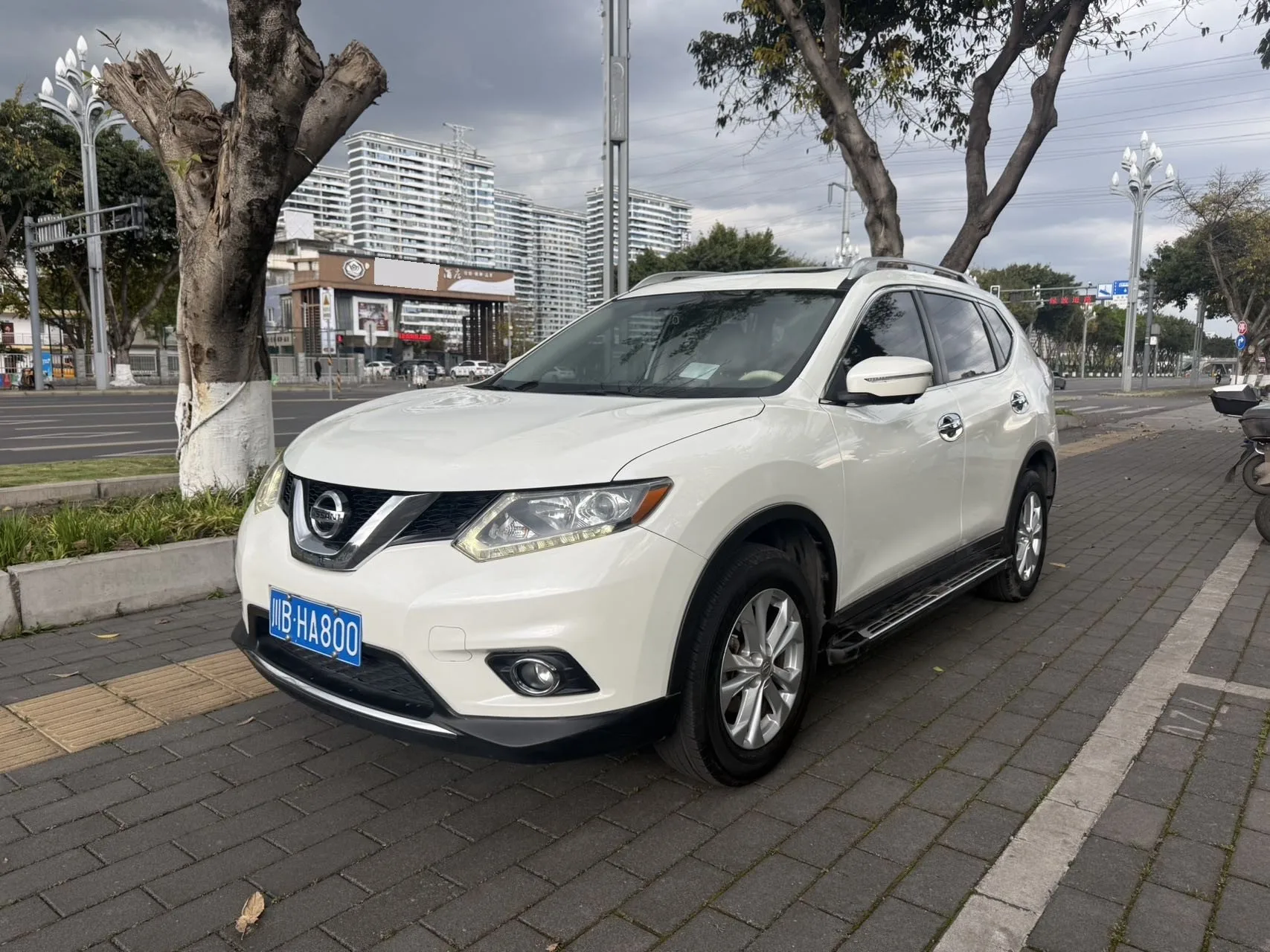Nissan X-Trail 2014 2.5L CVT Luxury 4WD