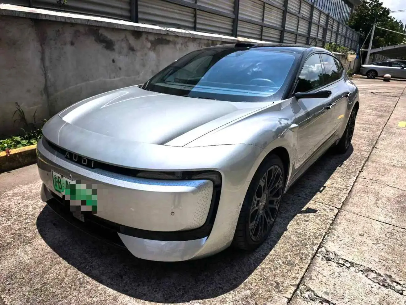 2026 Audi E5 Sportback Pioneer Plus Automatic