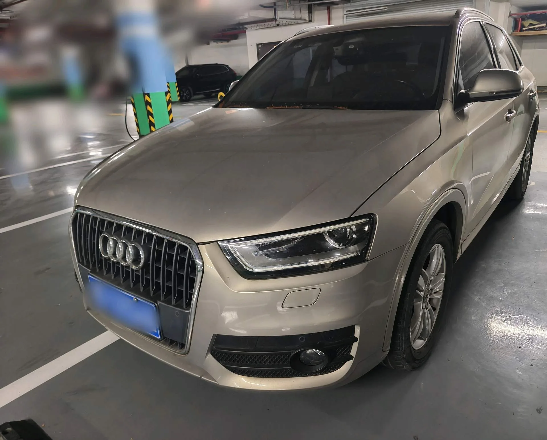 Ауди Q3 2015 35 TFSI Комфорт