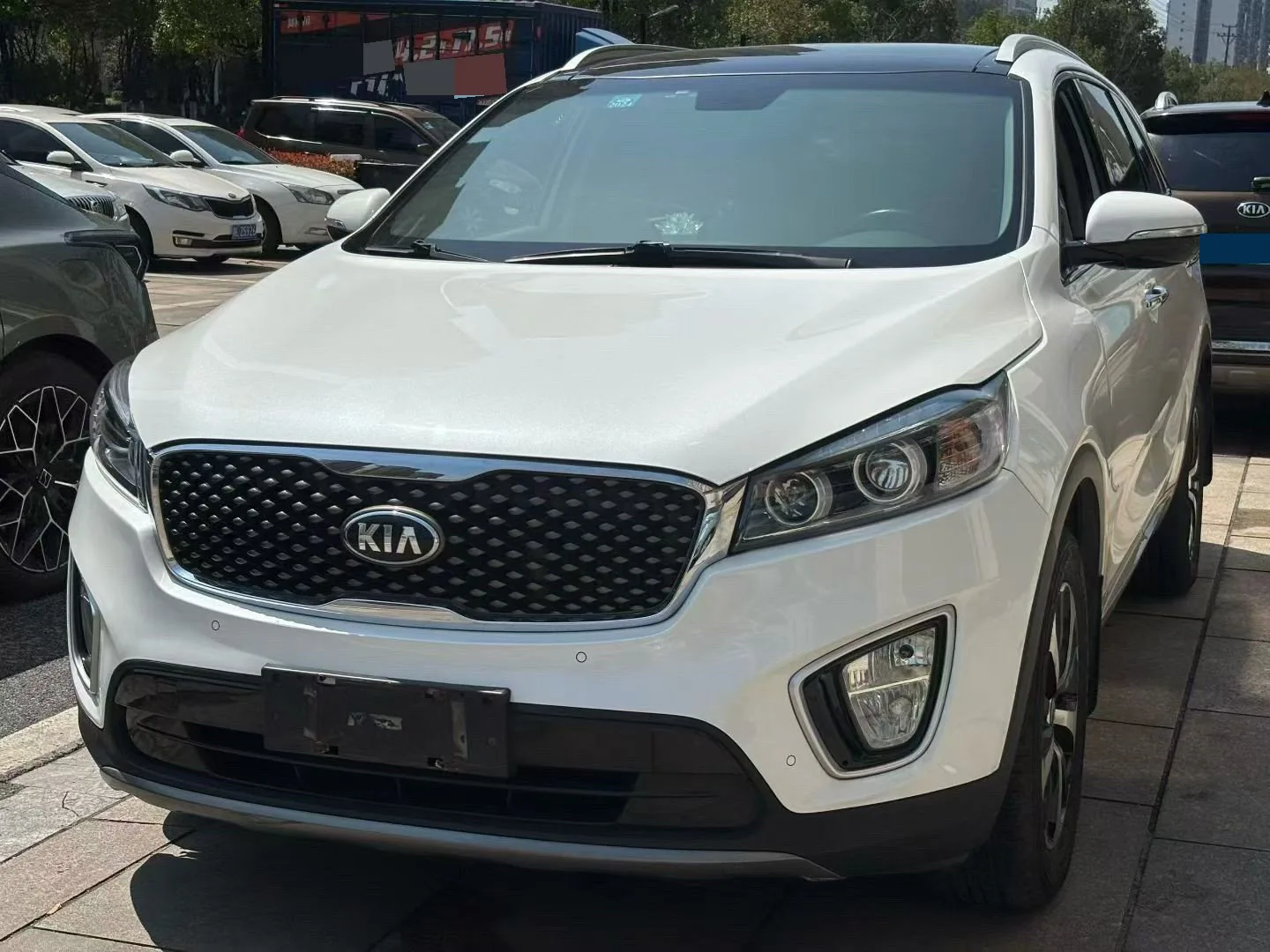 2016 Sorento L 2.2T Diesel 4WD Elite Edition 5-seater (China V emission standard)