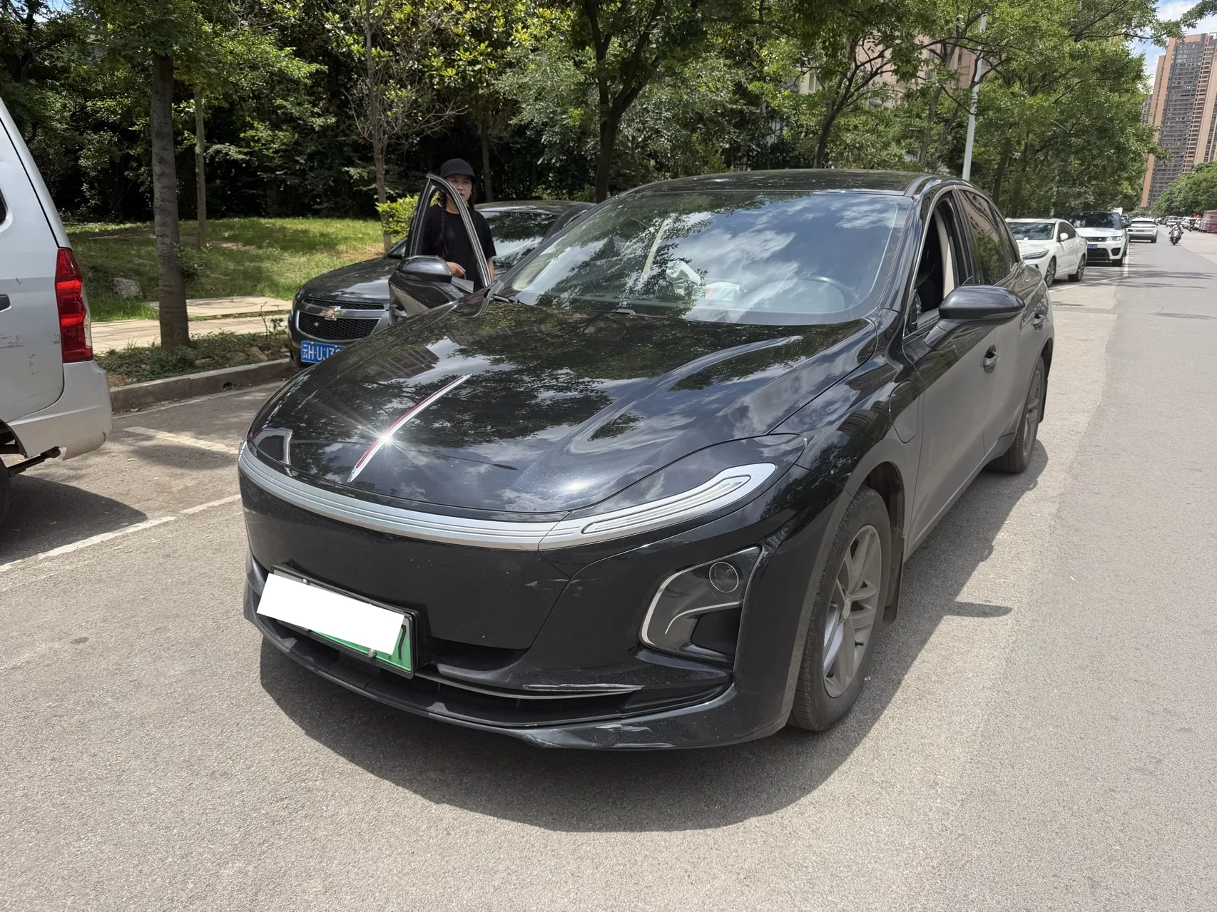 Hongqi 2025 E-QM5 500km Commuter Edition, Automatic Transmission
