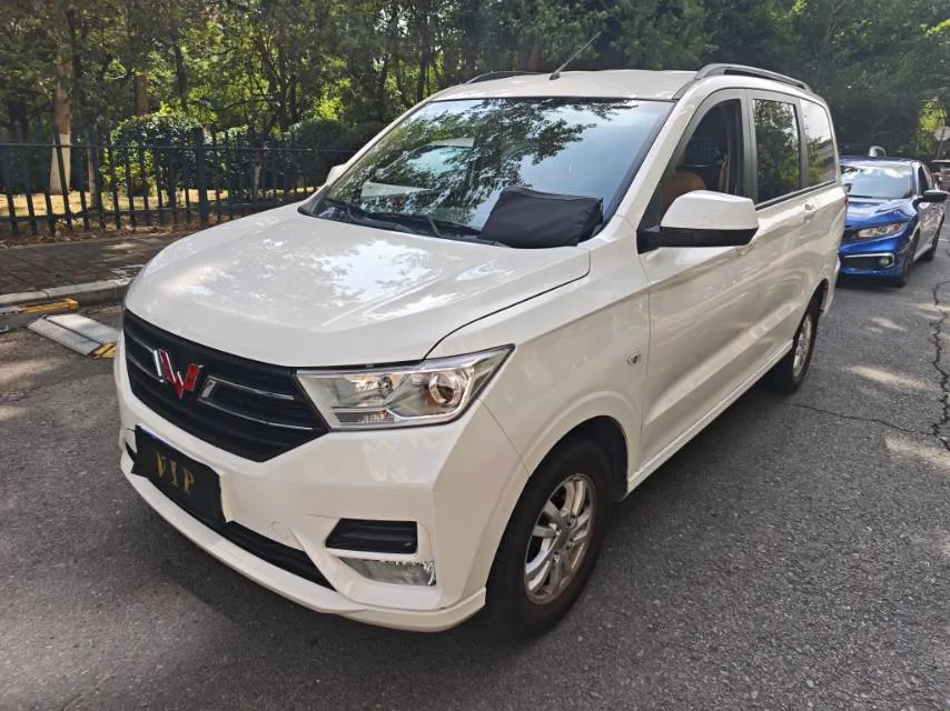 Wuling 2021 Hongguang S 1.5 Comfort (facelift) Manual Transmission