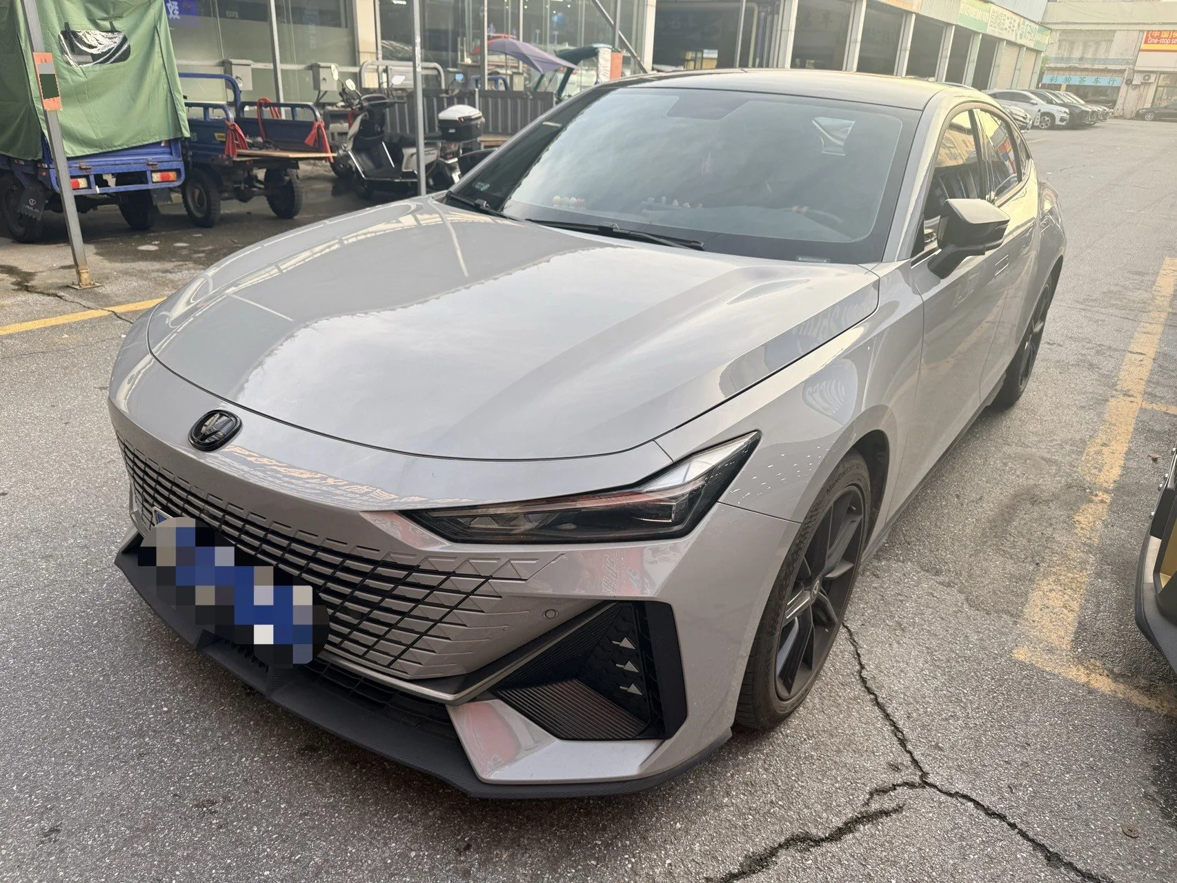 Changan UNI-V 2022 1.5T Premium Edition