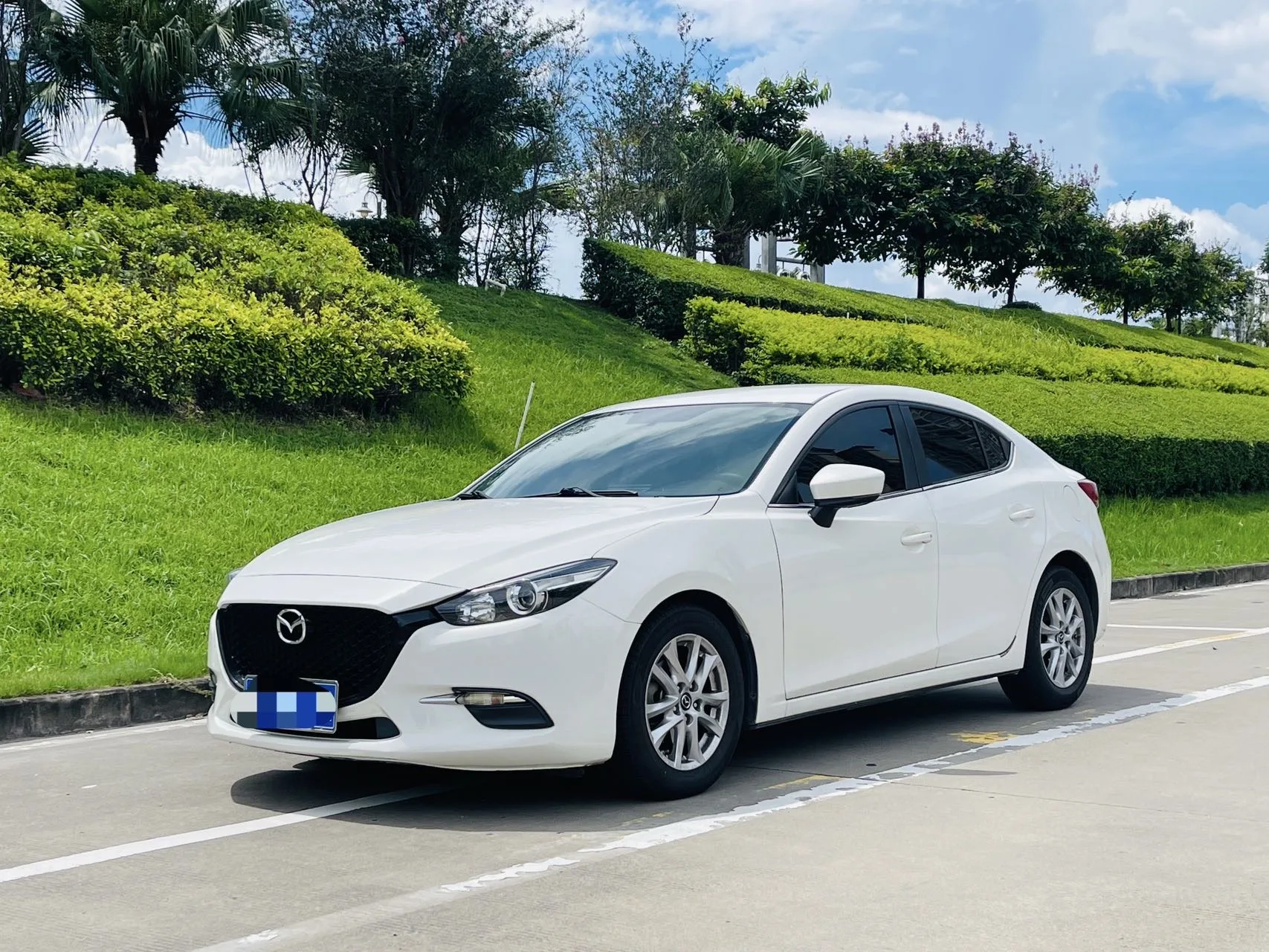 Mazda3 Axela 2017 Sedan 1.5L Automatic Comfort Model (China VI Emission Standard)