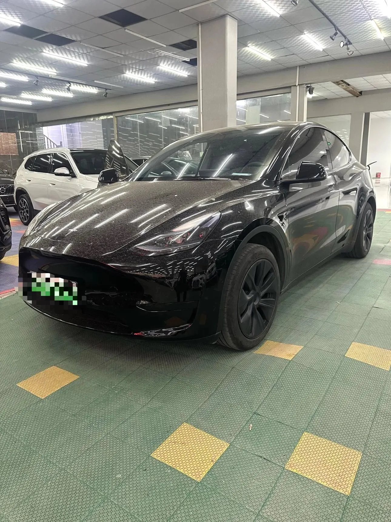 Model Y 2023 Rear-Wheel Drive