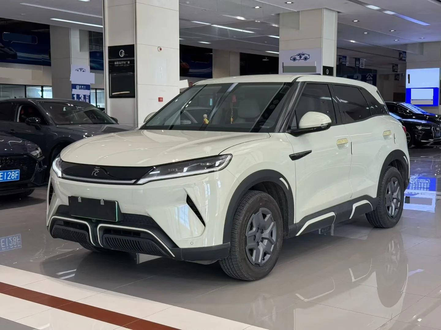 世界 2024 元 向上 401公里 活力 版 自动的